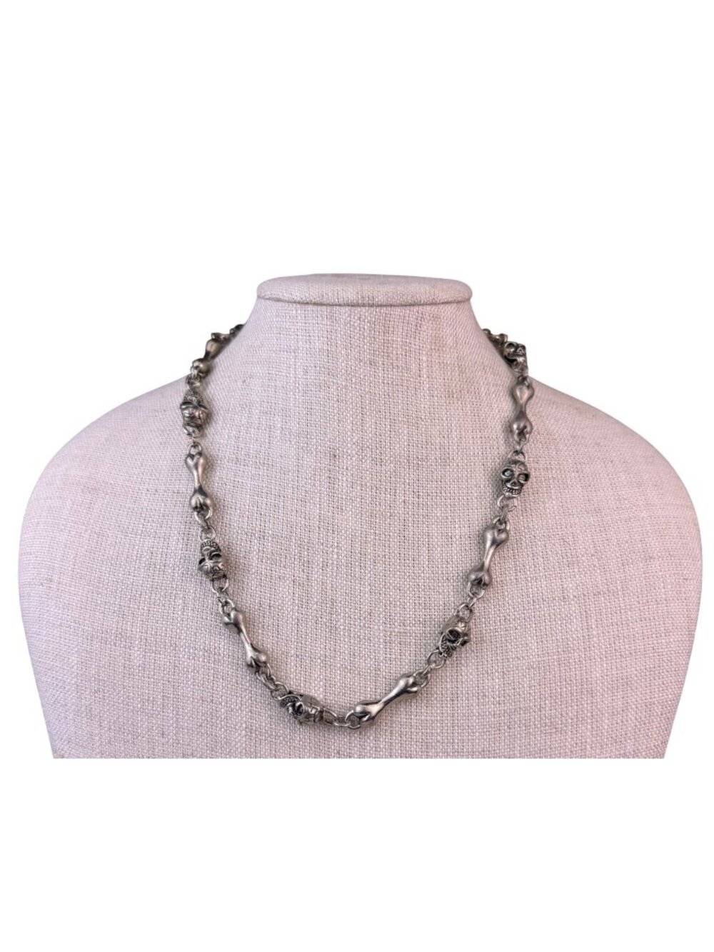 Silver Tone Unisex Skull & Bone Necklace Gothic Metallic Chain Costume Jewelry
